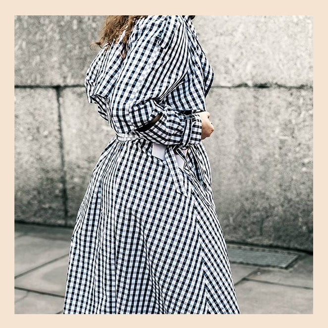 Nail the Gingham Trend, a maternity closet staple!